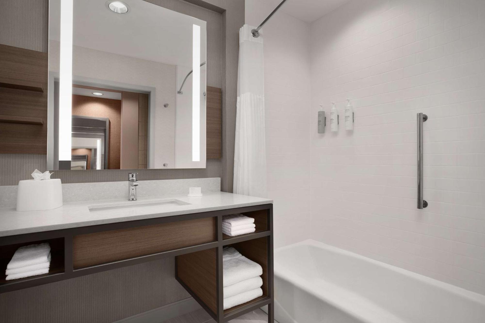 Hilton Garden Inn Denver Airport Tower Road 外观 照片