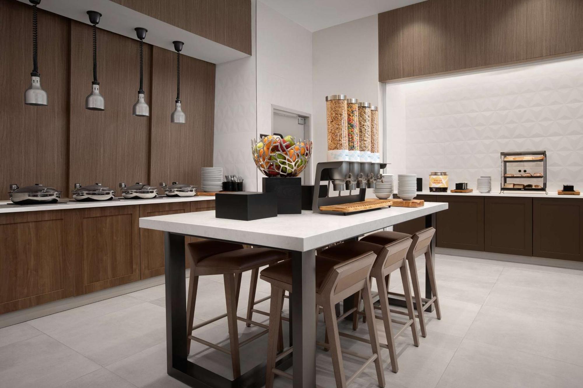 Hilton Garden Inn Denver Airport Tower Road 外观 照片